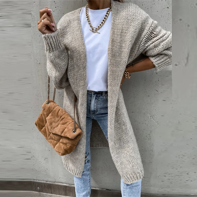 Estelle – mid-length cardigan vest van cashmere