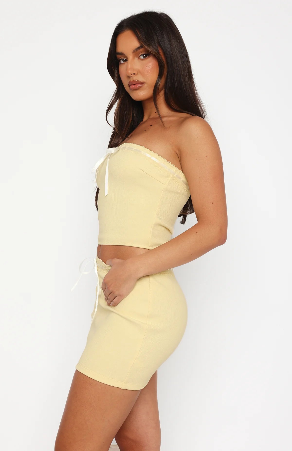 Noa – Strapless Zomet set Met Mini Rok