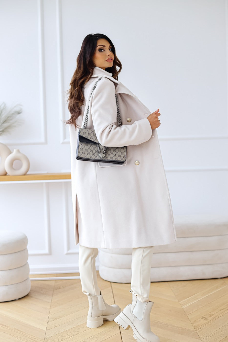 Sophia – double-breasted trenchcoat in wolmix