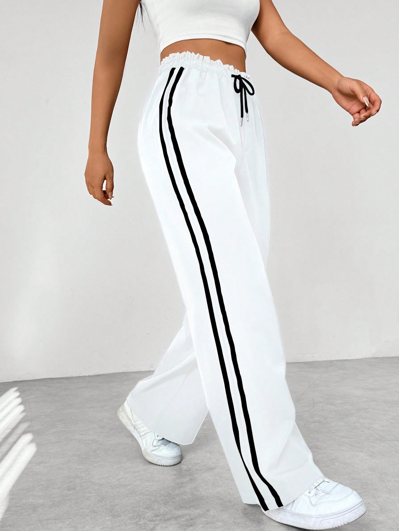 Yara - Comfortabele Wide-Leg Broek Met Dubbele Strepen