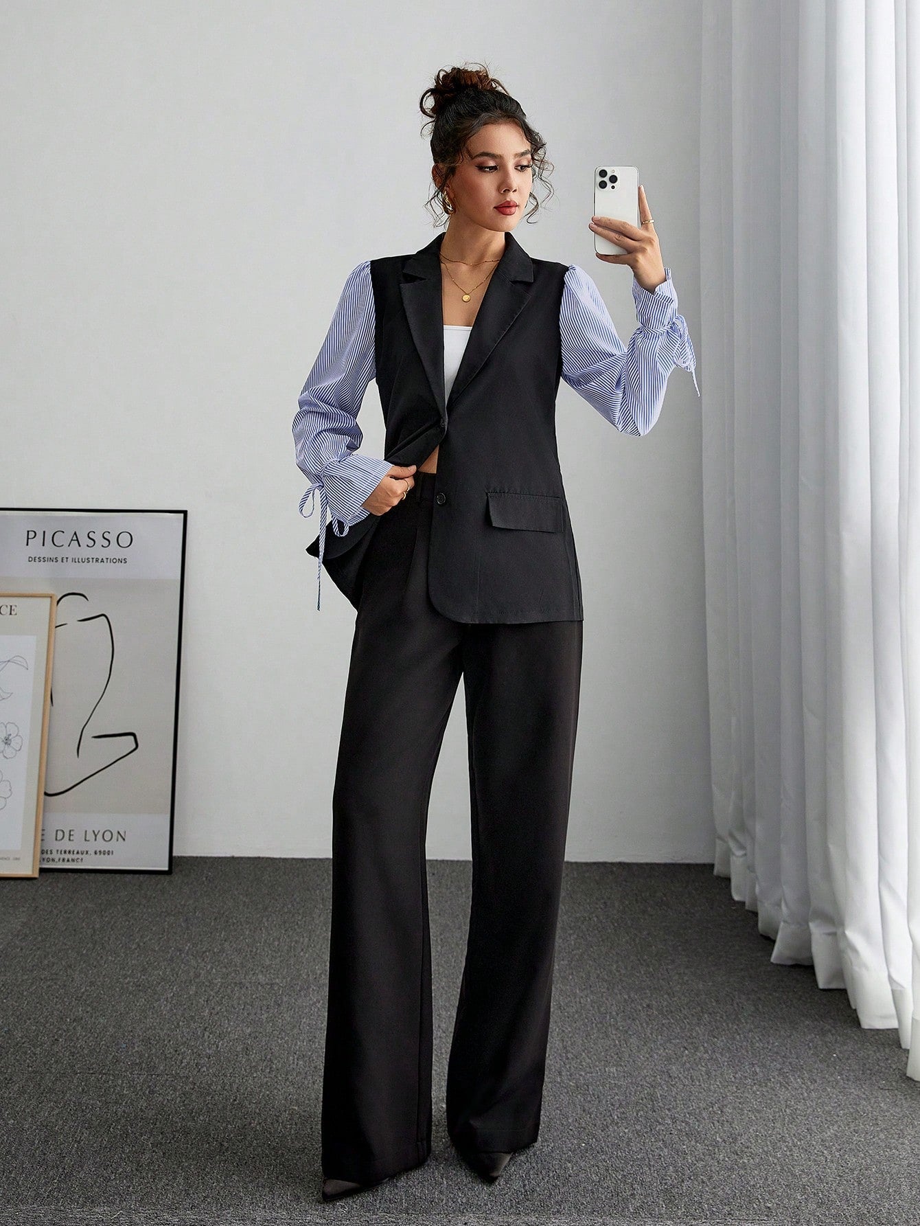 freya – dames blazer met reverskraag en kantdetails