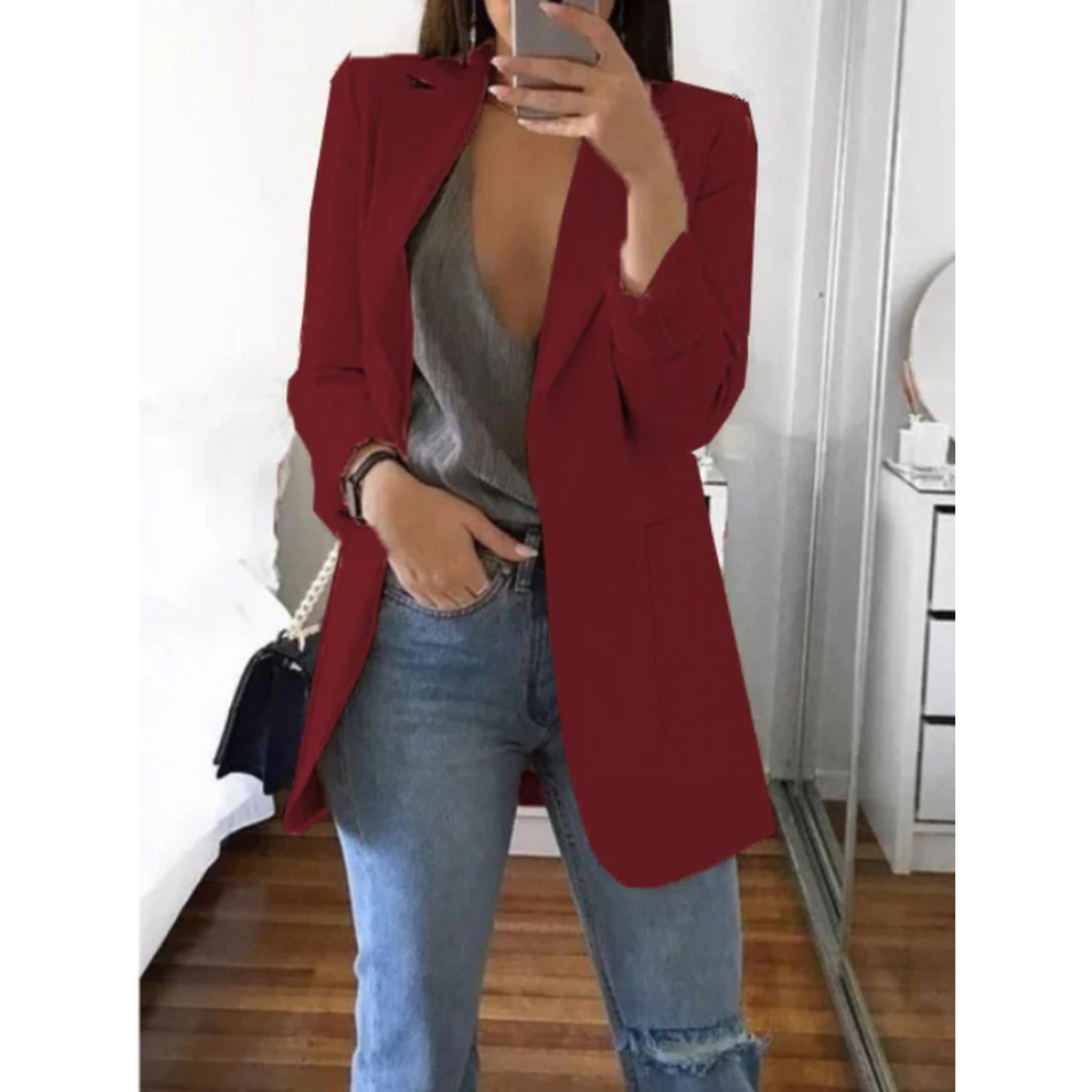 Julianne – slim-fit damesblazer met elegante belijning