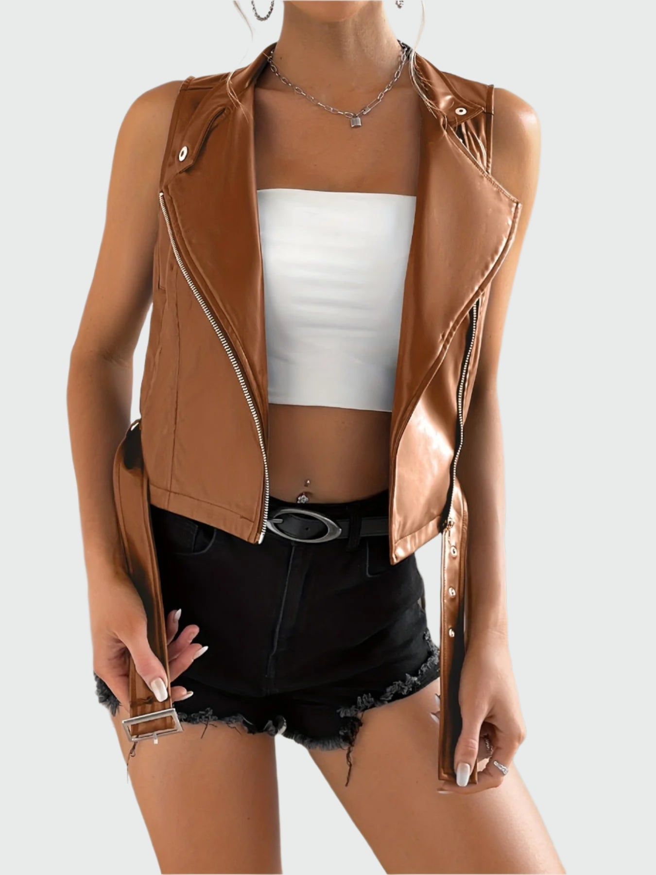 Elin – leren vest met getailleerde pasvorm en riem