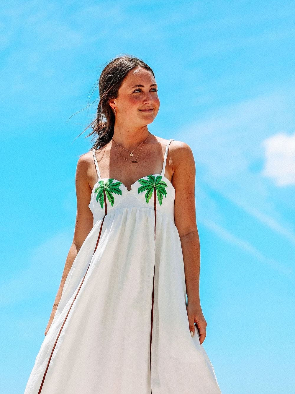 Luna - Luchtige Kantoenen Zomerjurk Met Palmboomdetail