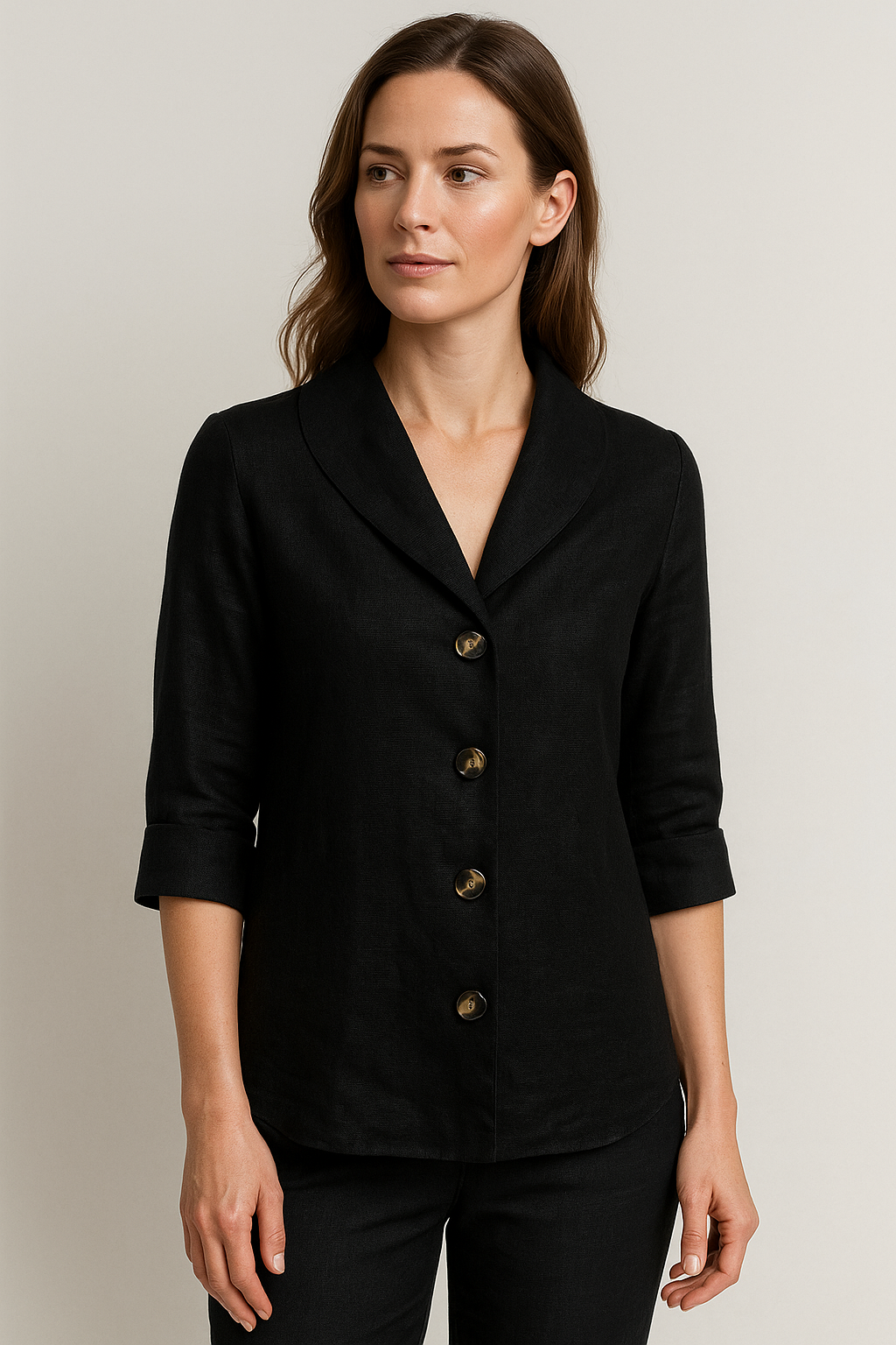 Sophie – Linnen Blouse Met V-hals En Parelknopen