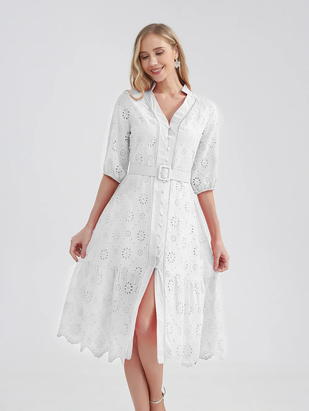 Evi – Zomer Midi Jurk met Kanten details en tailleriem