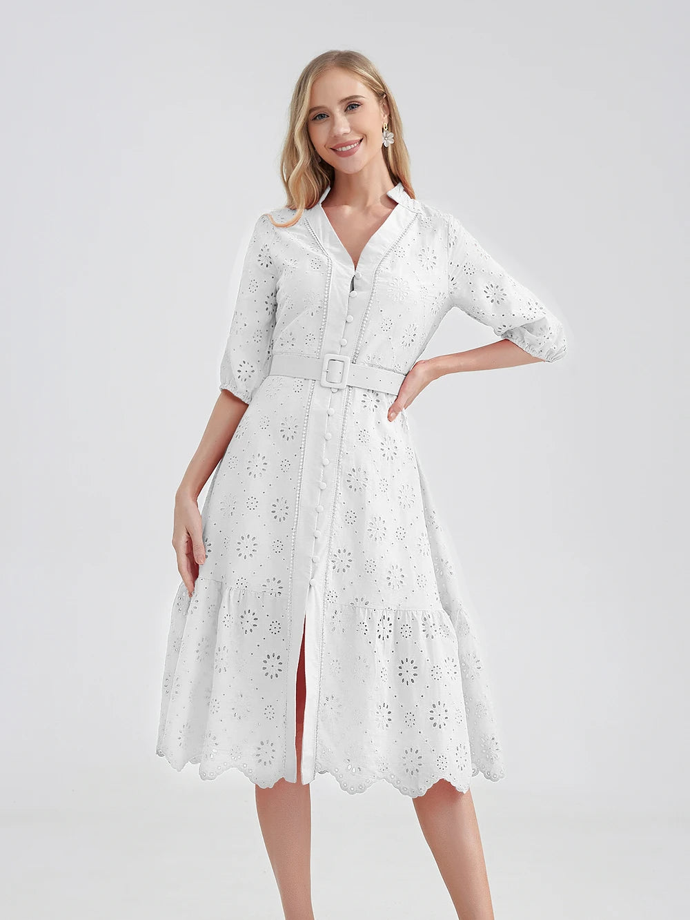 Evi – Zomer Midi Jurk met Kanten details en tailleriem