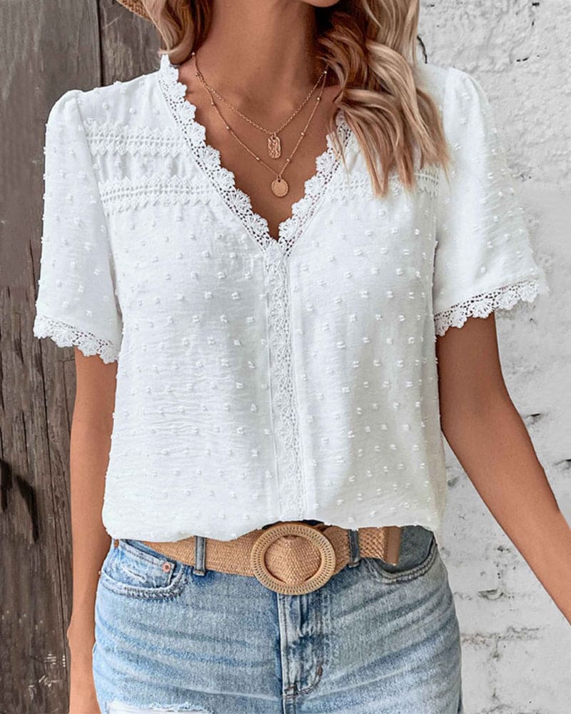 Wendy – Kanten blouse met V-hals