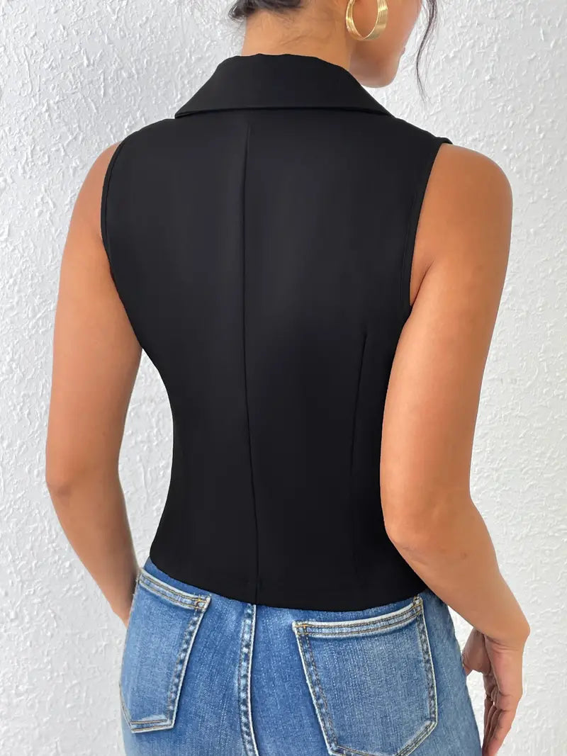 kara – Mouwloos zomer vest met knoopsluiting en kraag