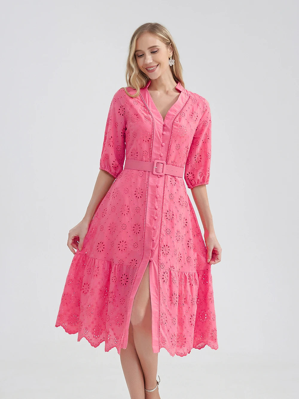 Evi – Zomer Midi Jurk met Kanten details en tailleriem