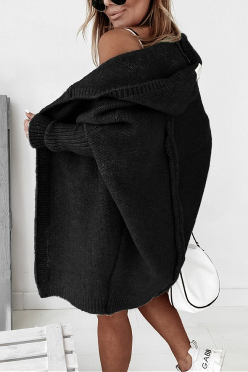 Lieke – gebreide cardigan met capuchon en losse pasvorm