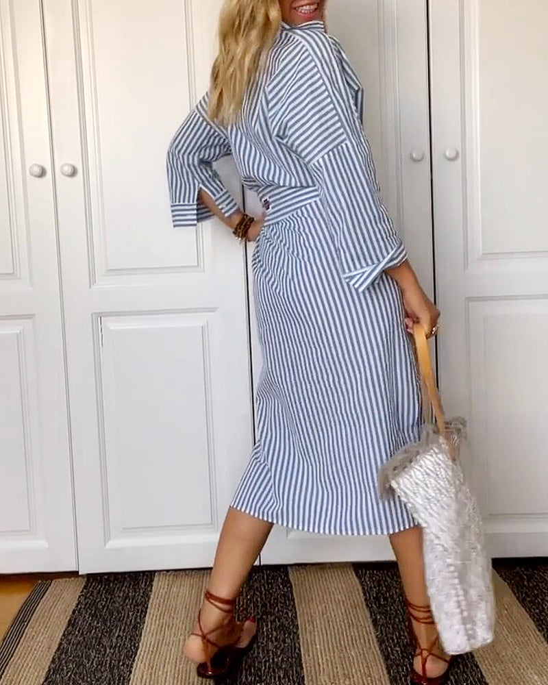 Elise – Gestreepte Blauwe Maxi Overhemd Jurk Met Tailleriem