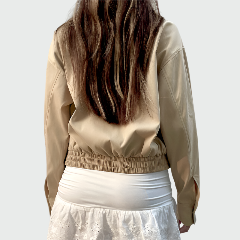 Elin – cropped jas met hoge polo kraag