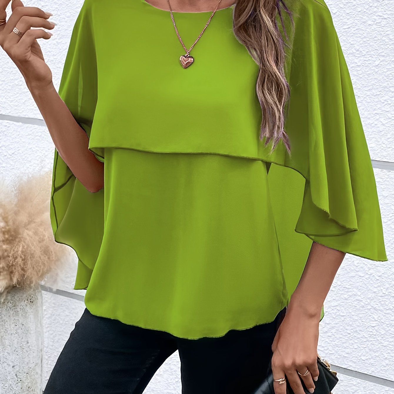 Luna – Gelaagde Crew Neck Blouse Met Cloak Mouwen