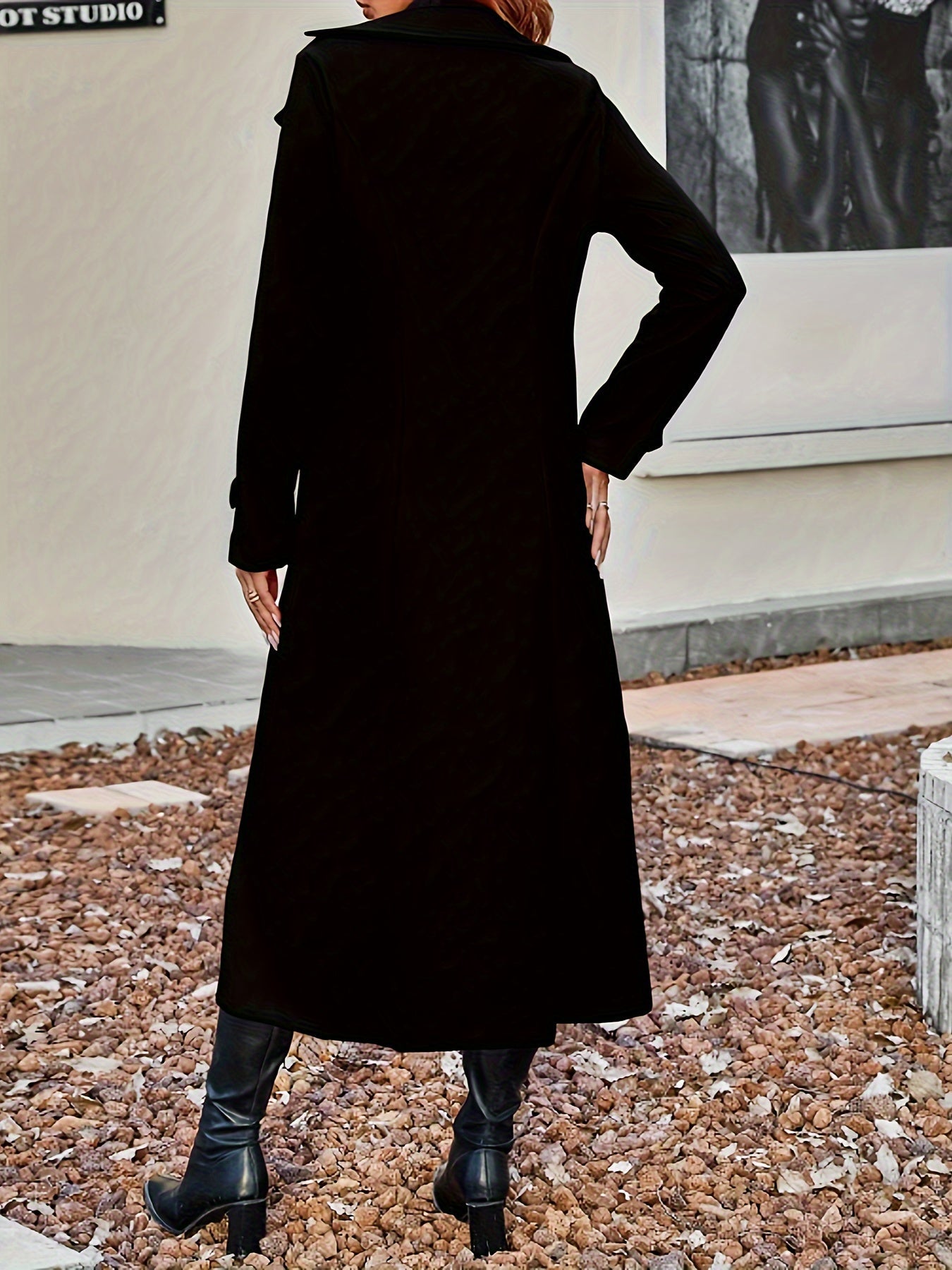 Alix – trenchcoat met dubbele knoopsluiting en lange mouwen
