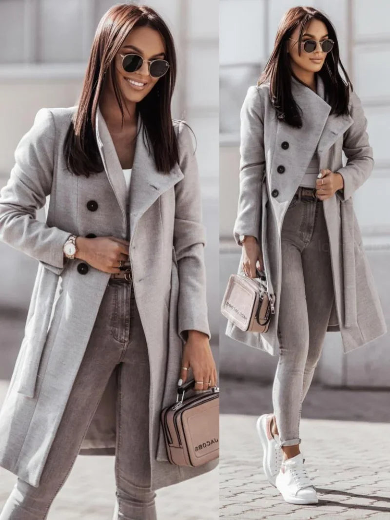 Emilia – trenchcoat met dubbele striksluiting en getailleerd silhouet