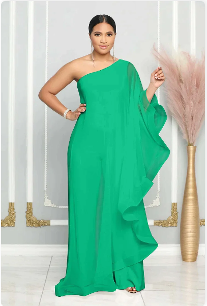 Angélique – Zomer jumpsuit met asymmetrische hals