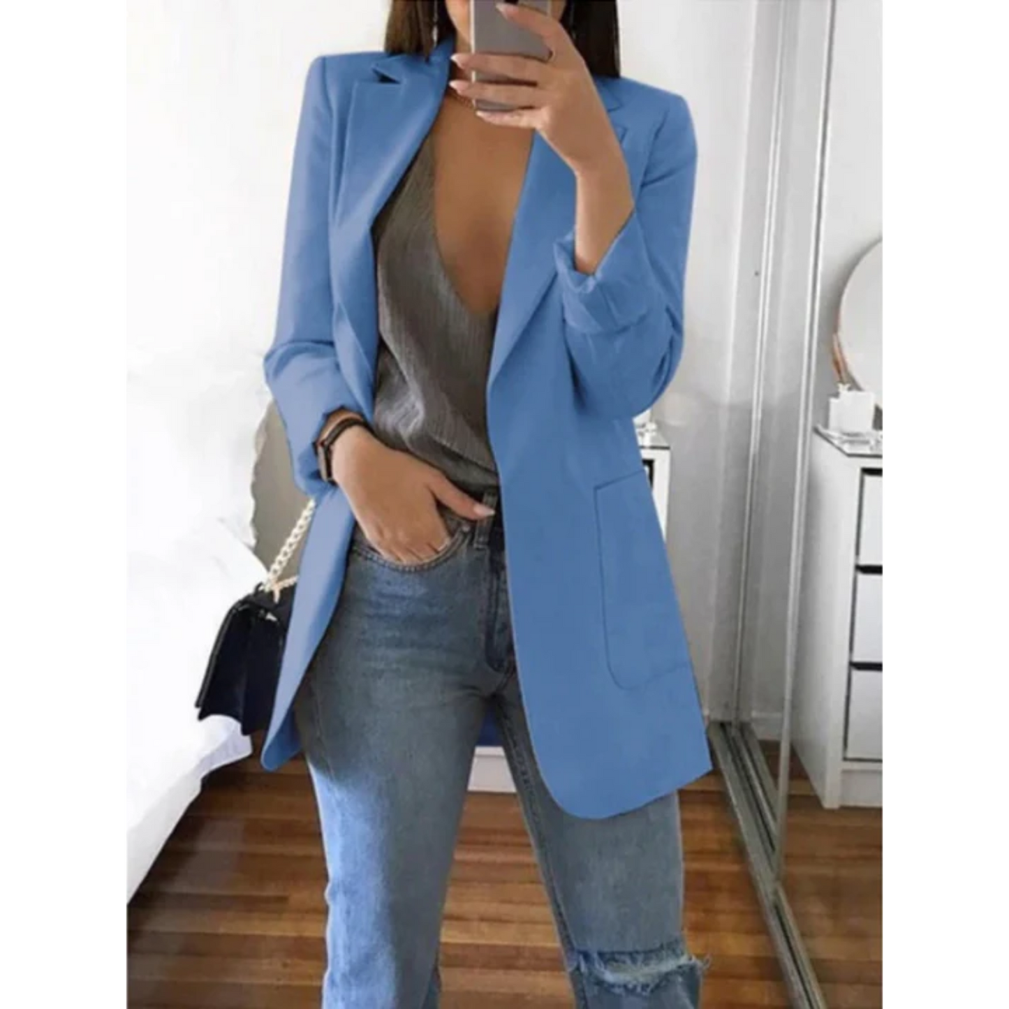 Julianne – slim-fit damesblazer met elegante belijning
