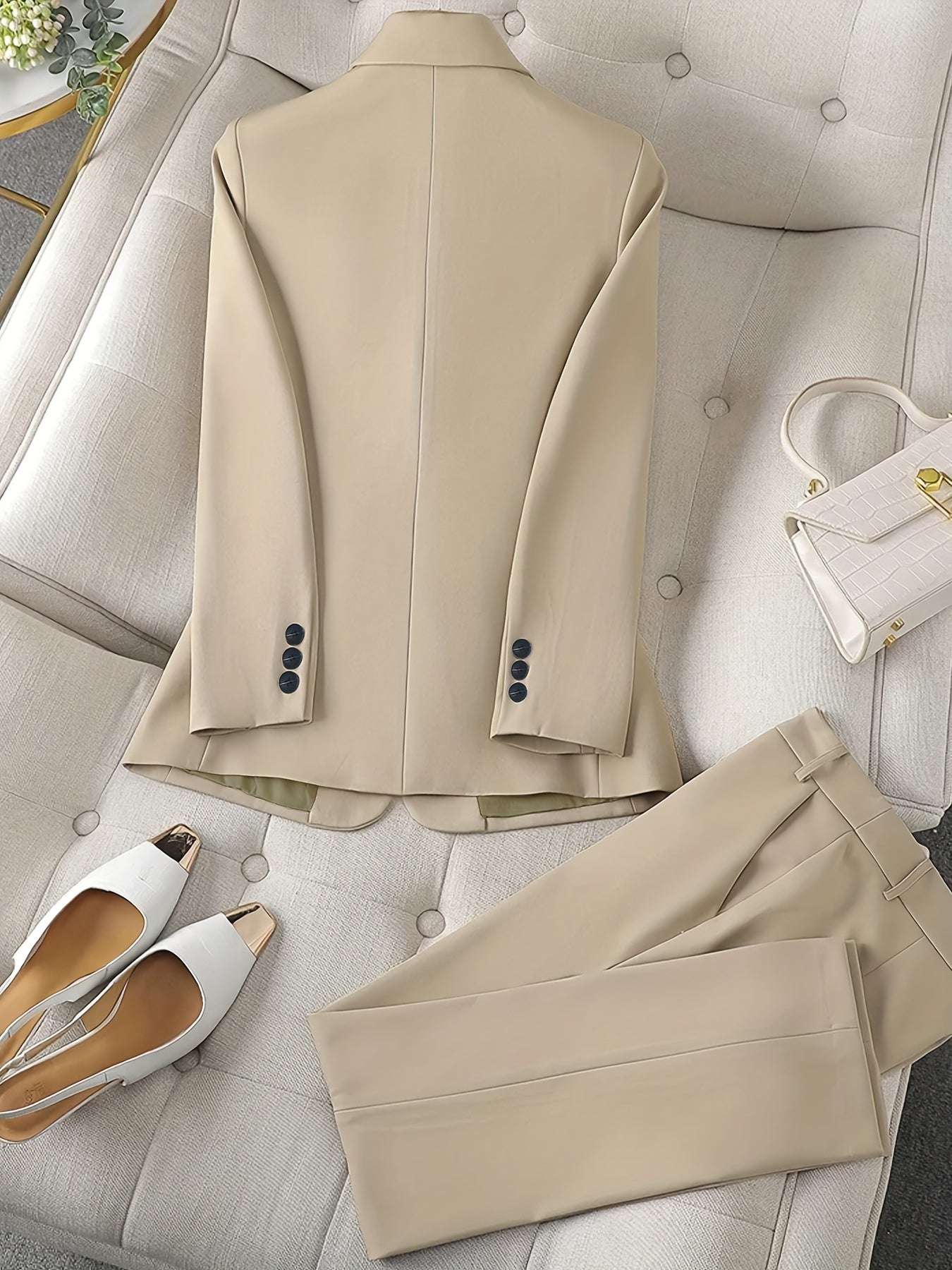 Flore – blazer set met klassieke revers en getailleerde pasvorm