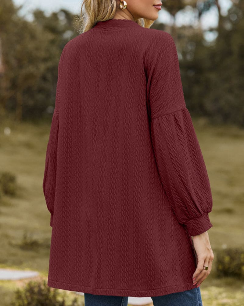 Linde – gebreide dames cardigan-vest met textuur en lanternmouwen