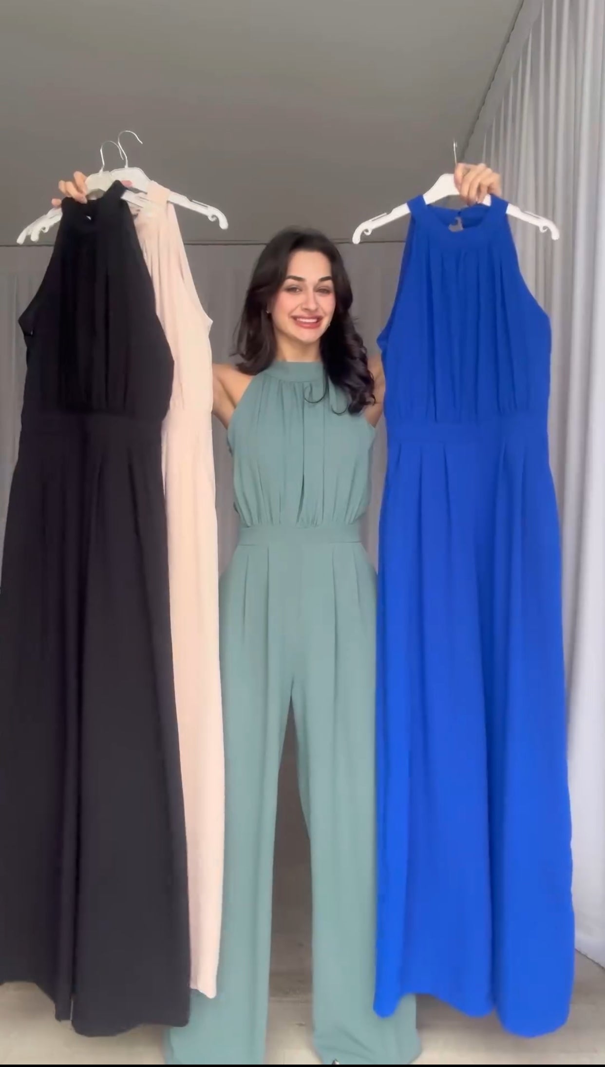 Lara - Luxe satijnen zomer halternek jumpsuit