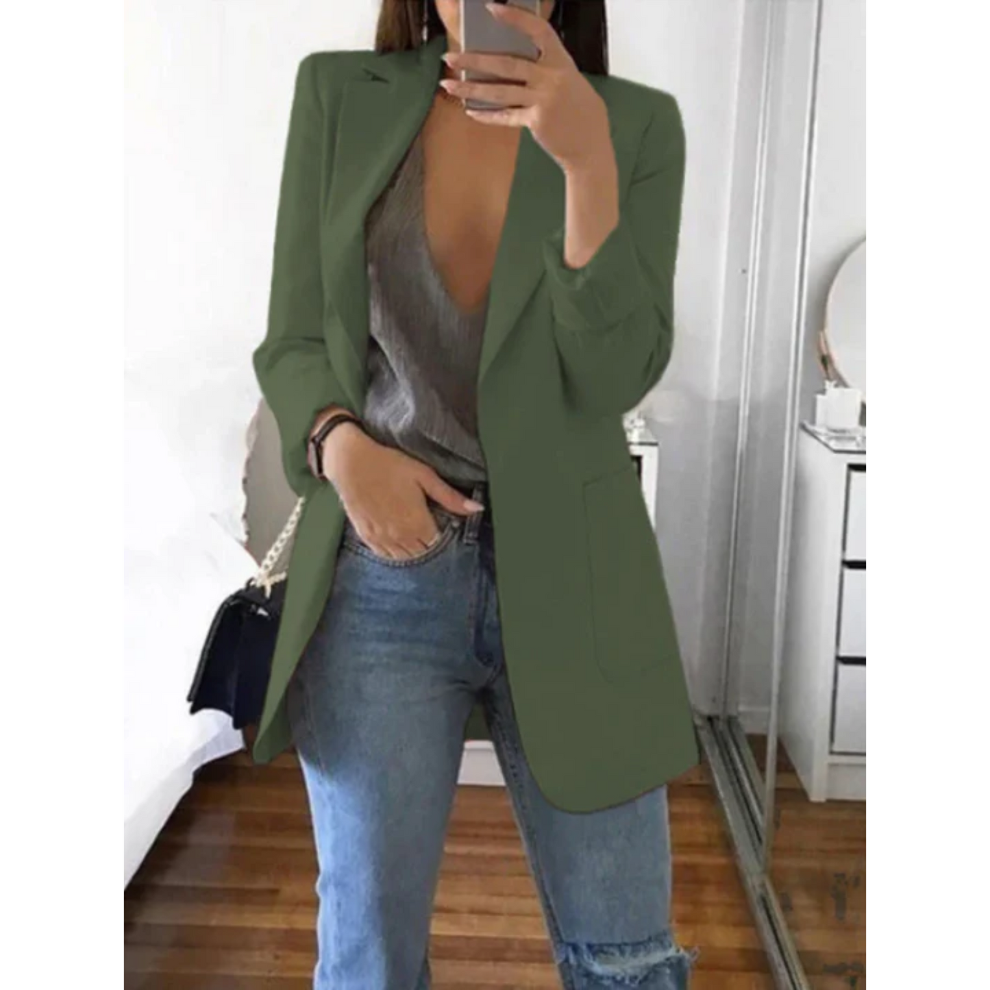 Julianne – slim-fit damesblazer met elegante belijning