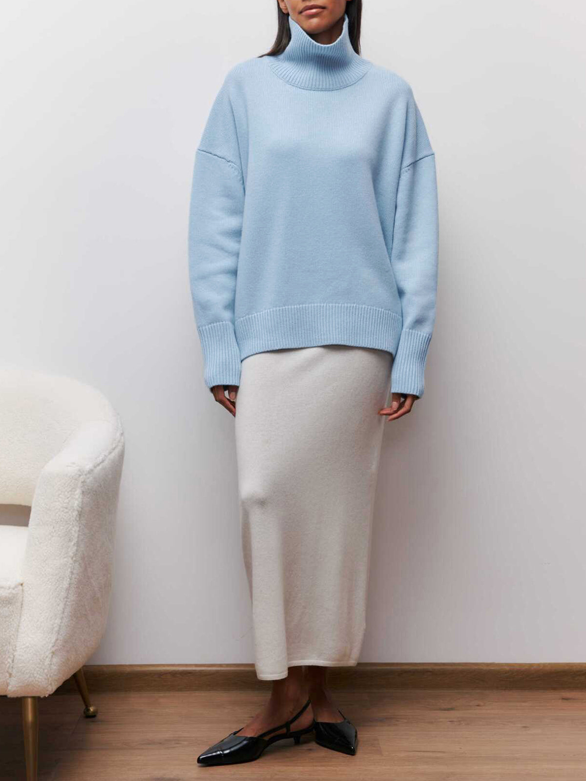 Livia – oversized ribgebreide coltrui met hoge hals en relaxte fit