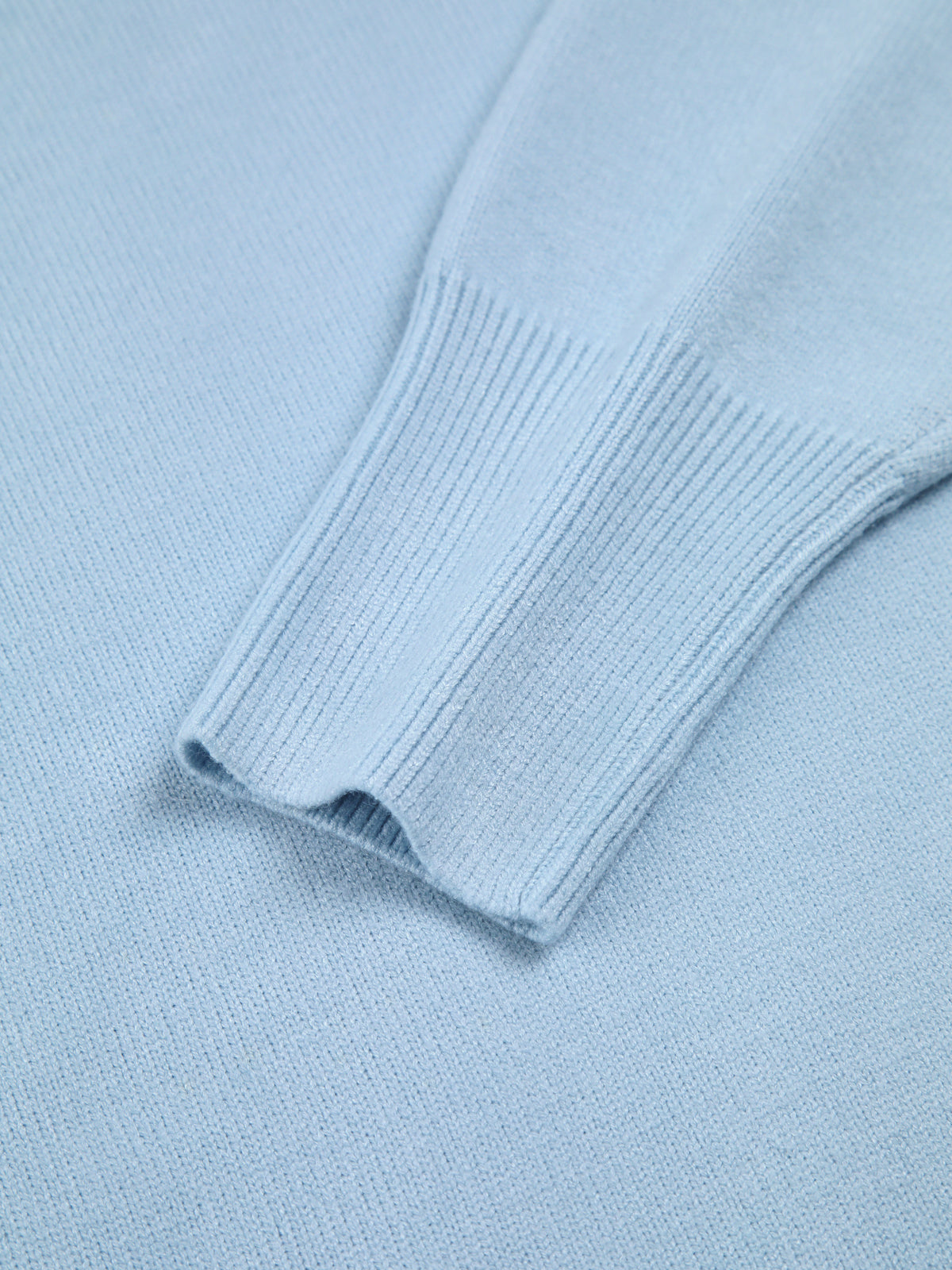 Livia – oversized ribgebreide coltrui met hoge hals en relaxte fit