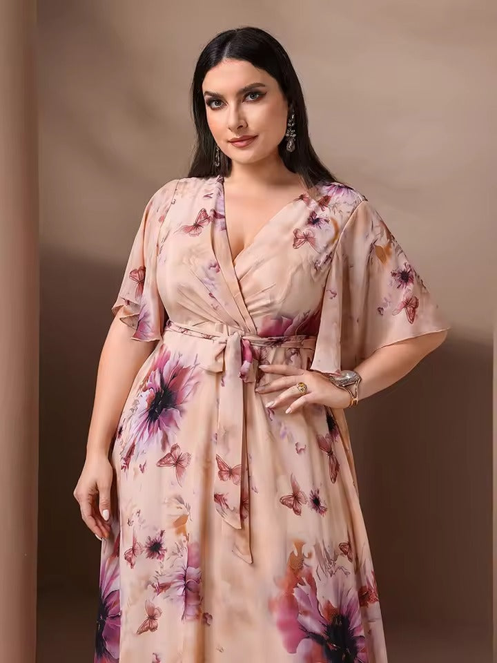 Brielle – maxi bloemenjurk met V-hals en vlindermouwen in pastelkleuren