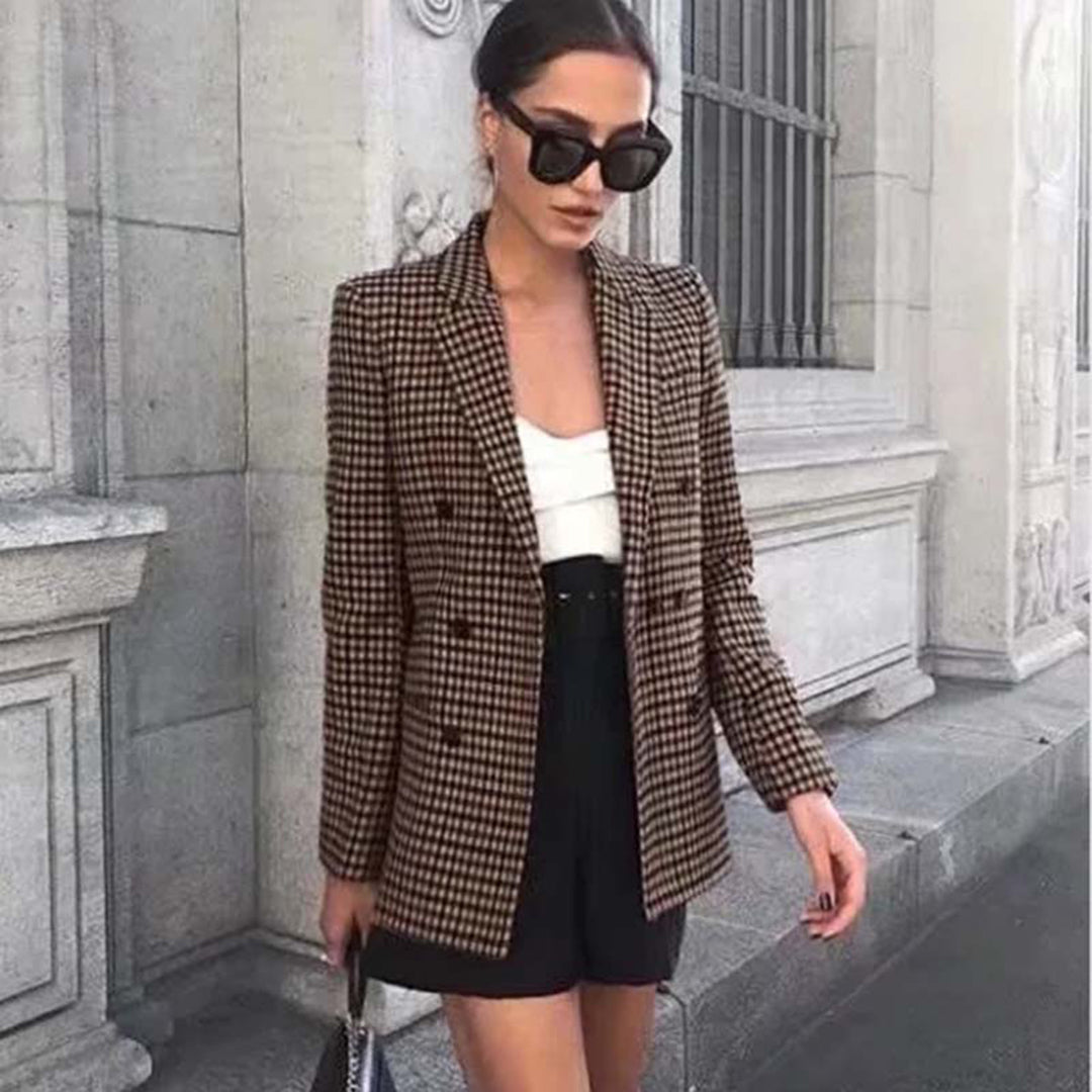 Celine – geruite damesblazer met dubbele knopen
