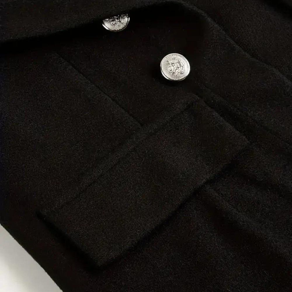 Elise – katoenen getailleerde blazer met druk knopen