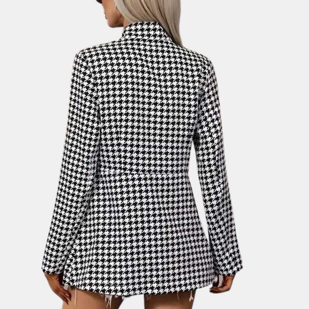 Arina – gevoerde damesblazer met rechte pasvorm