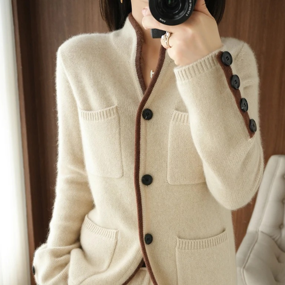 Mahaut – dames cardigan vest met minimalistisch design en zakken