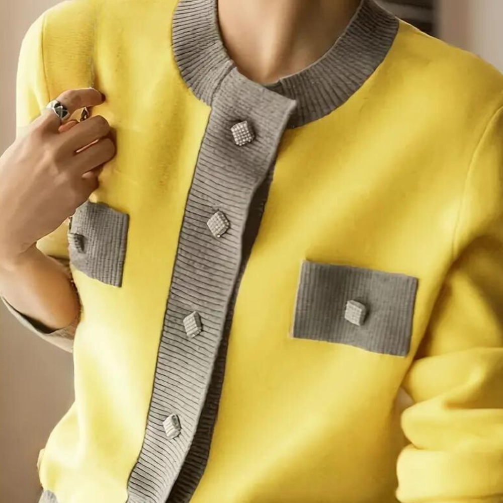 Romy – getailleerde dames wollen cardigan vest