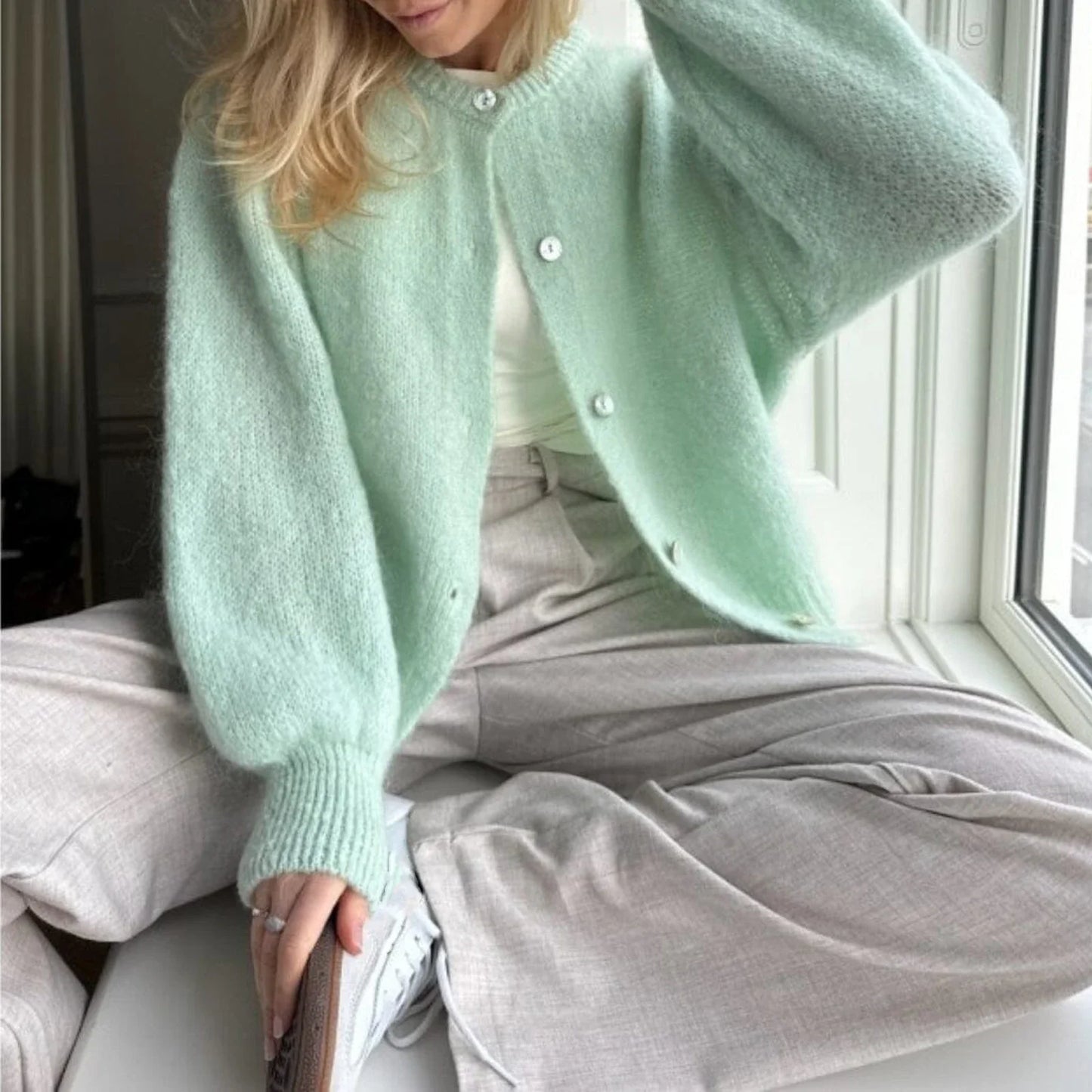 Zoë – gebreid cardigan vest met lange mouwen