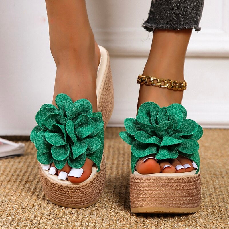 Alfie – Zomerse wedge sandalen met bloemen