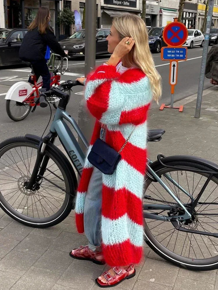 Julie – oversized cardigan vest met streeppatroon en zachte knit