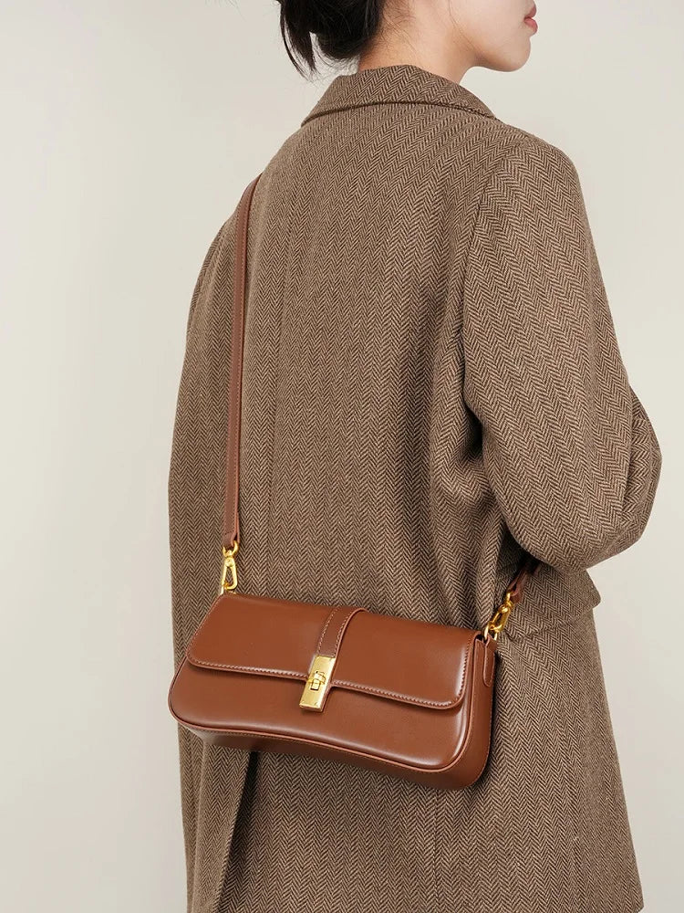 Claire – baguette leren schoudertas