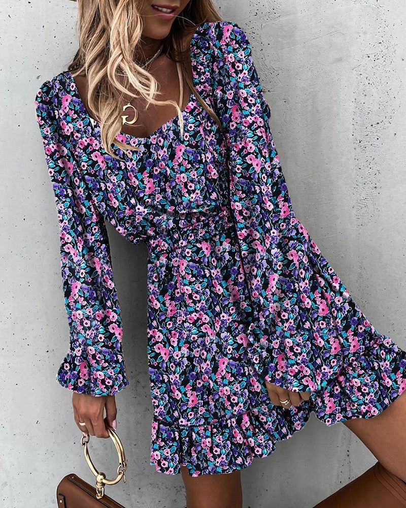 Luna – Vierkante hals Mini-jurk met bloemenprint en pofmouwen