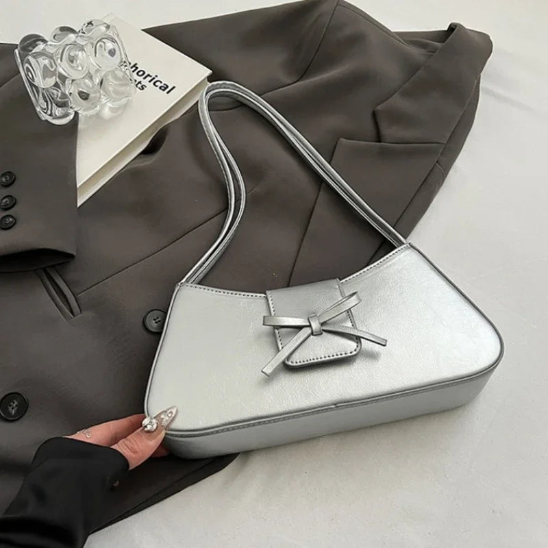 Lise – Retro Schoudertas In Glad Pu Met Strik Detail