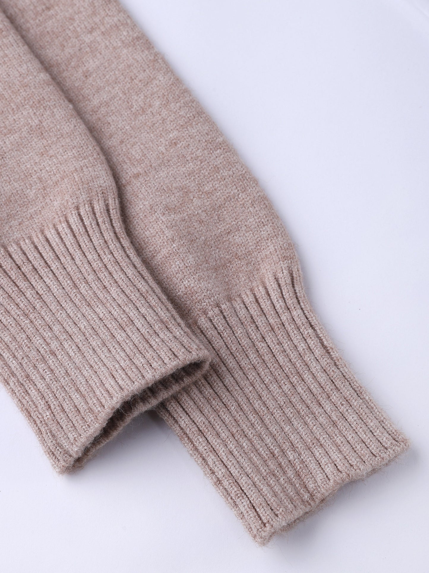 Harper – zachte oversized coltrui van zware knit met ribdetails