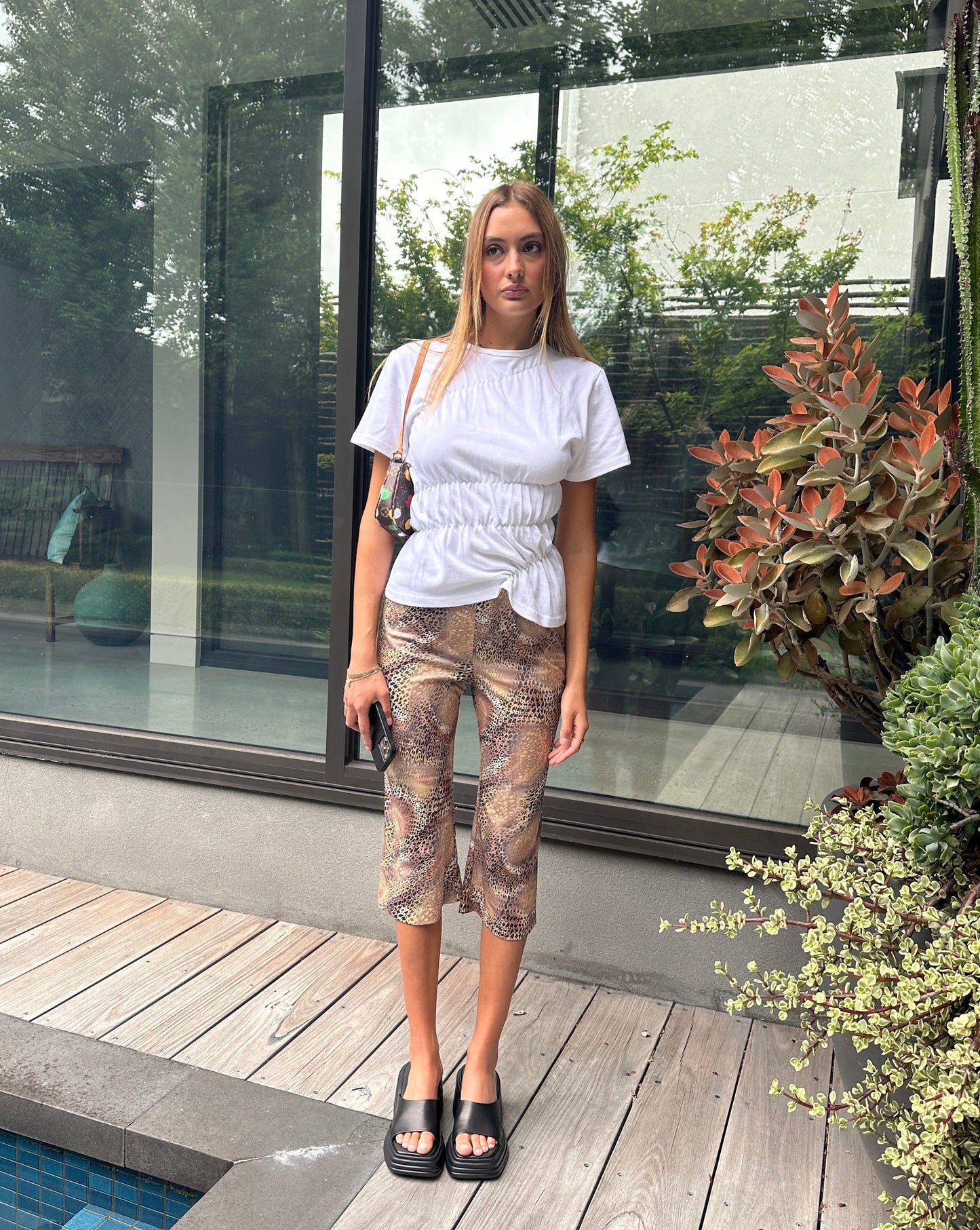 Sydney - Katoenen dames T-shirt met scrunch-details