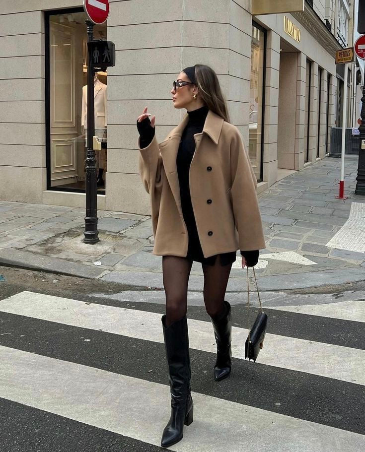 Olive - Oversized Beige Wollen Cropped Trenchcoat