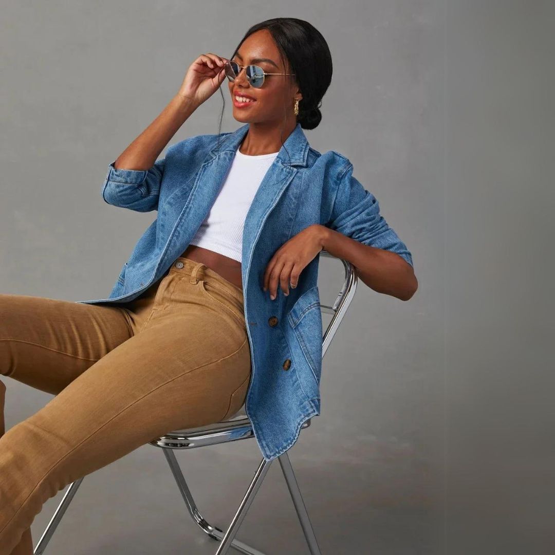 Isabel – Denim blazer met zakken en lange mouwen