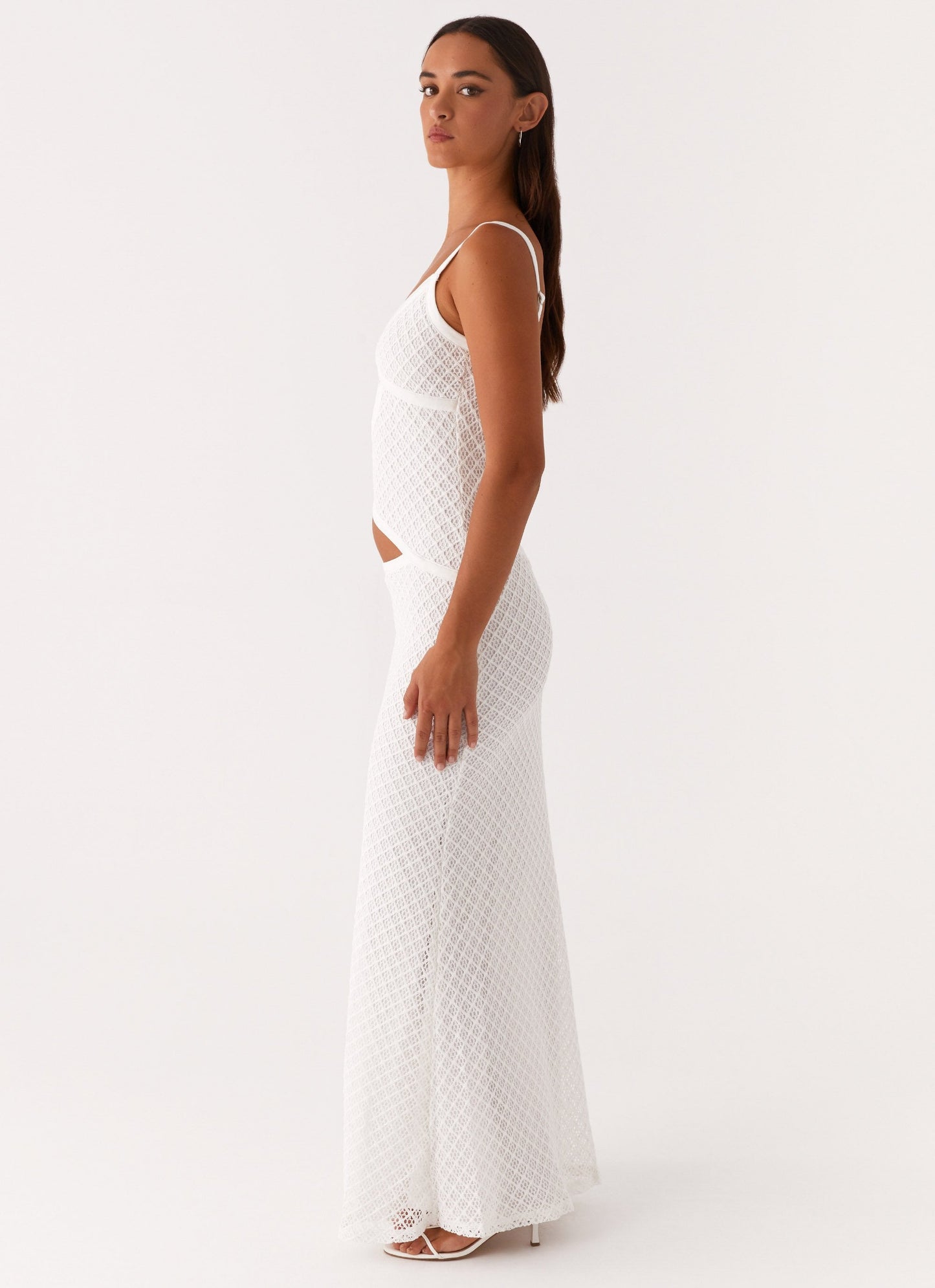 Clara – Crochet Dress met delicate haakdetails