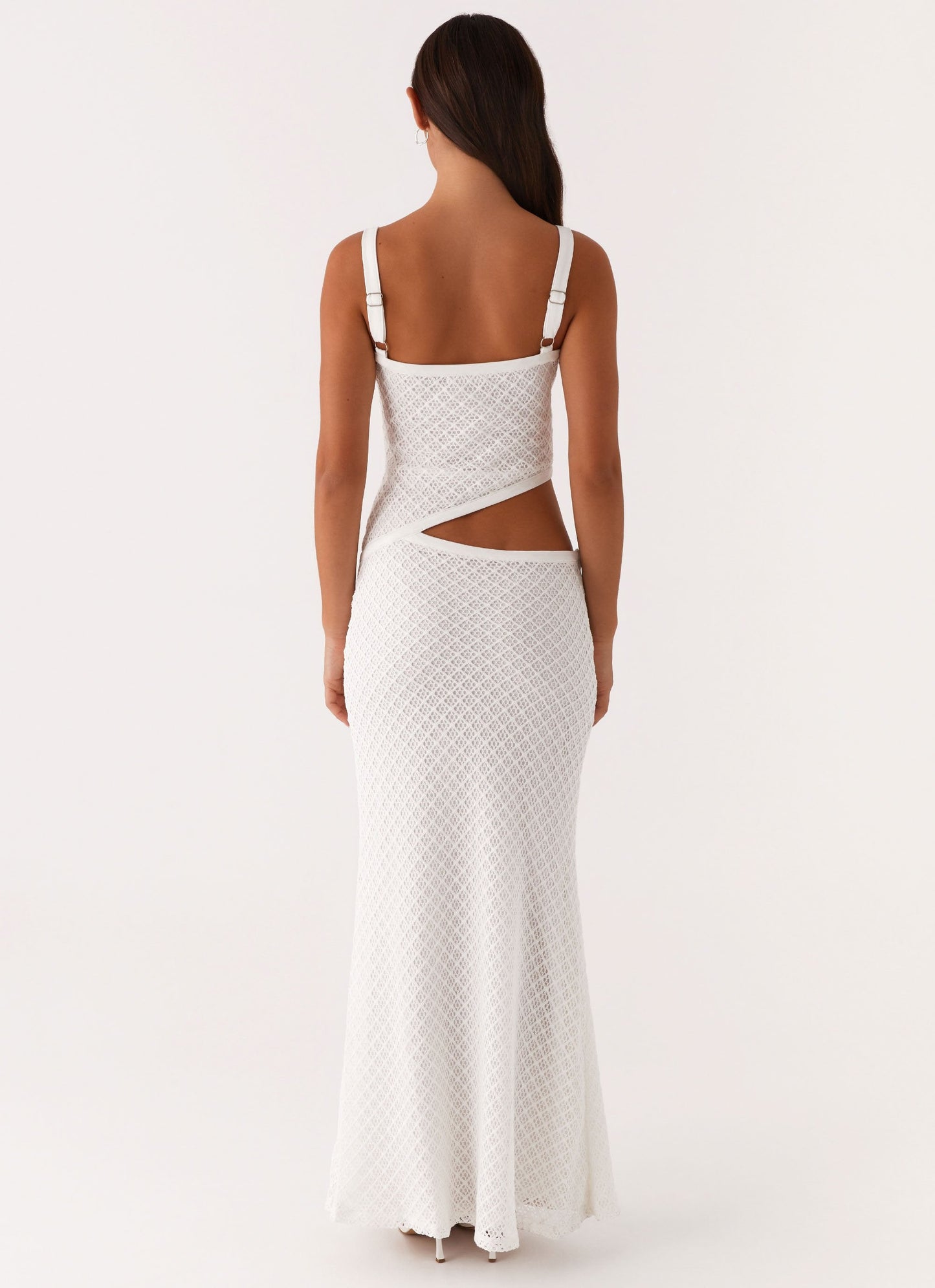Clara – Crochet Dress met delicate haakdetails