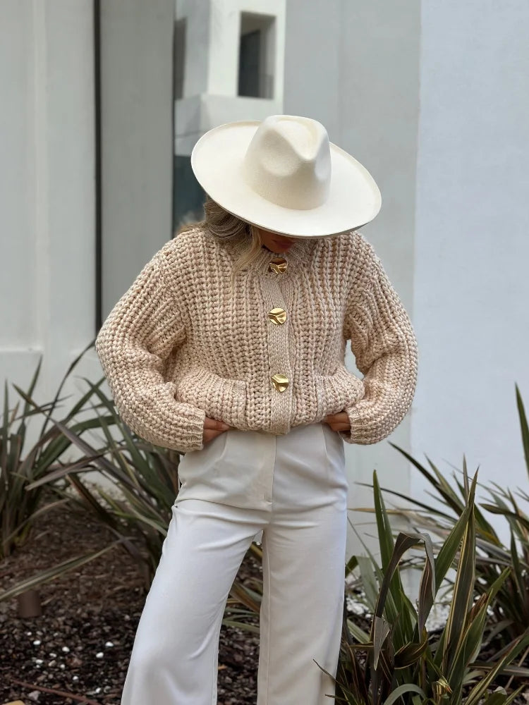 Romy – gebreid cardigan vest met ronde hals en lange mouwen