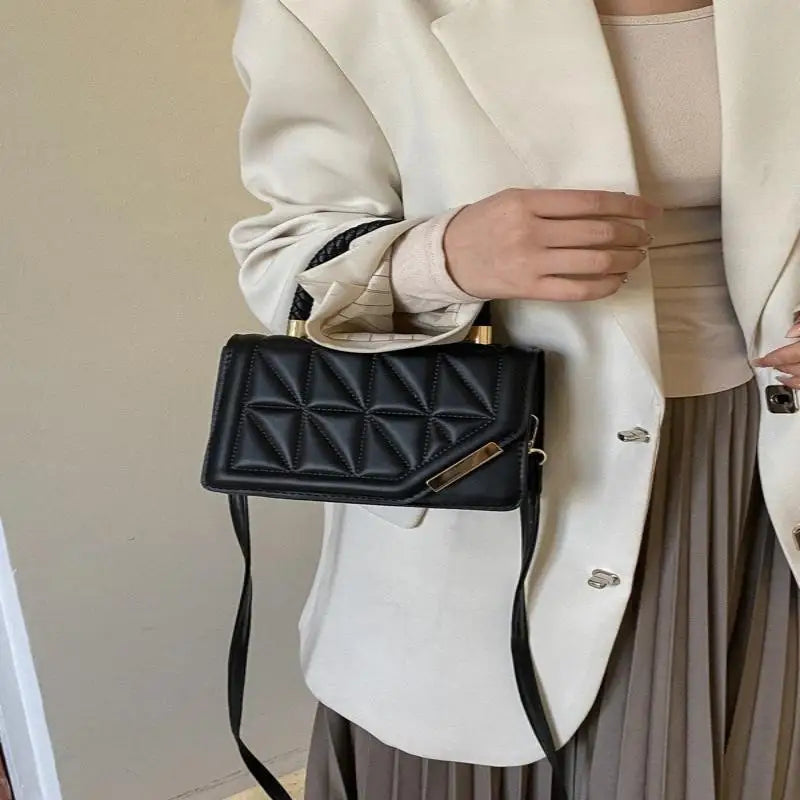 Zoë – square crossbody tas van pu-leer met ruitpatroon