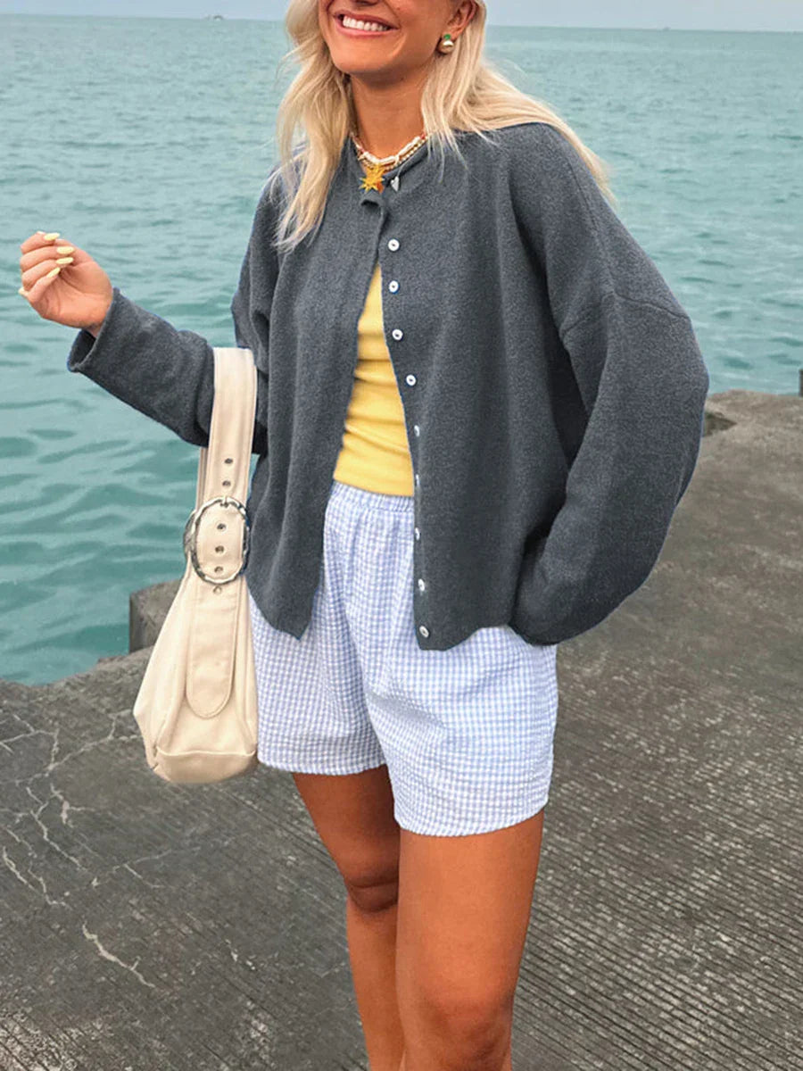 Lena – pluizige cardigan vest met knoopsluiting en lange mouwen