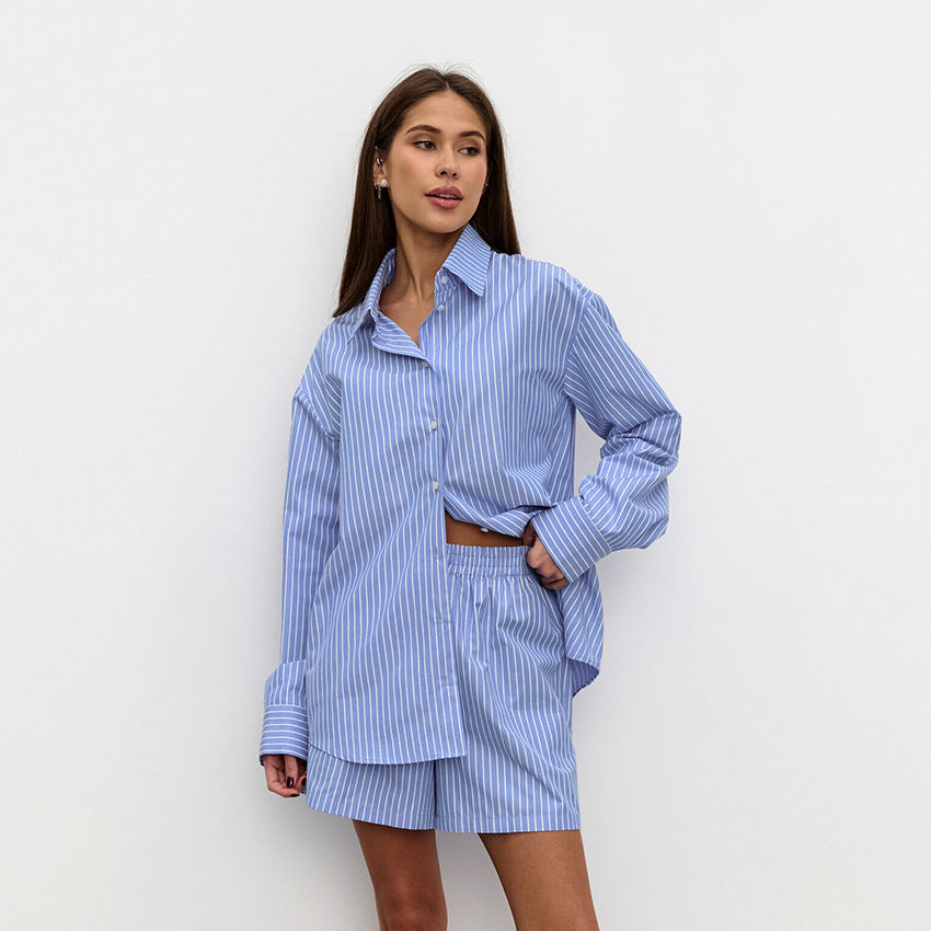 Mila – Gestreepte dames set met oversized blouse en shorts